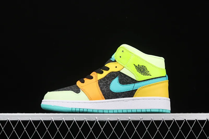 All categories Air Jordan Jordan series basketball shoes Air Jordan 1 Mid Air Jordan 1 Mid SE AJ1 Joe 1 four-leaf clover mid-top basketball shoes BQ6931-037